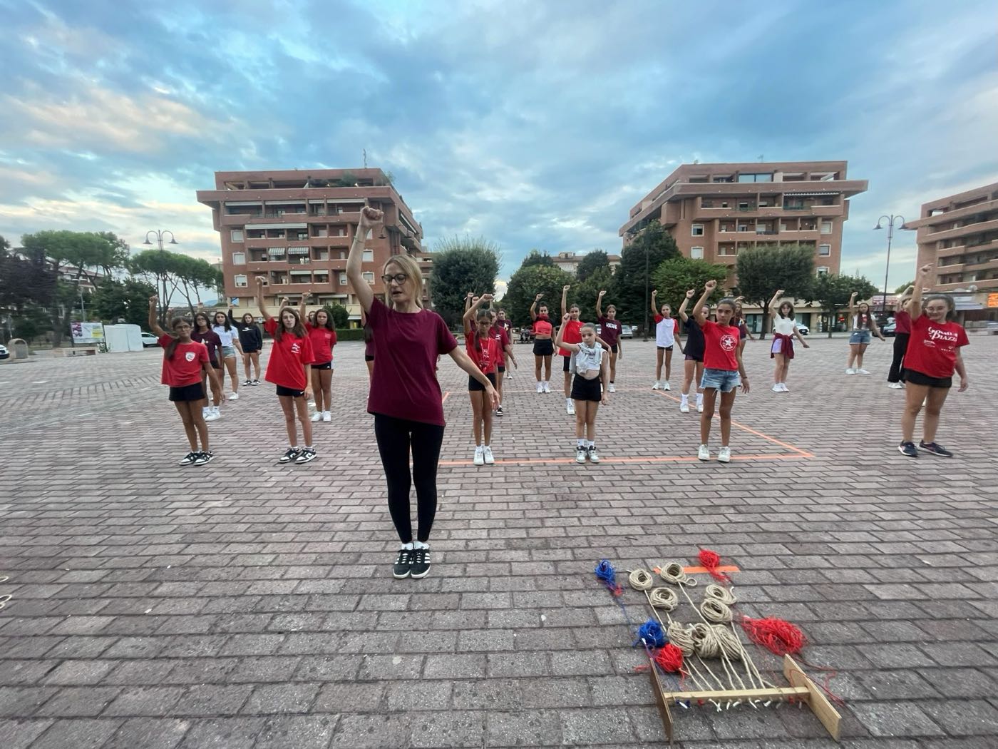Il piazzale del rione Moncioveta: lavori e momenti di aggregazione